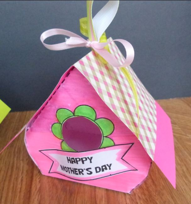 Mother's Day Crafts - Birdhouses